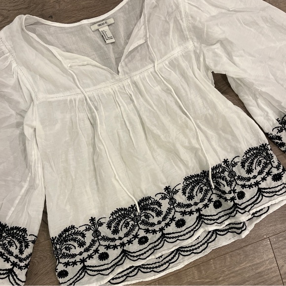 Forever 21 Boho Blouse Top Size Small White - Picture 3 of 5